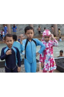Testimoni customer Moonaz Swimming Baju Renang Muslimah 2012-4